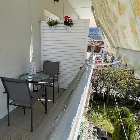 Appartement Nemeapolis 3 *